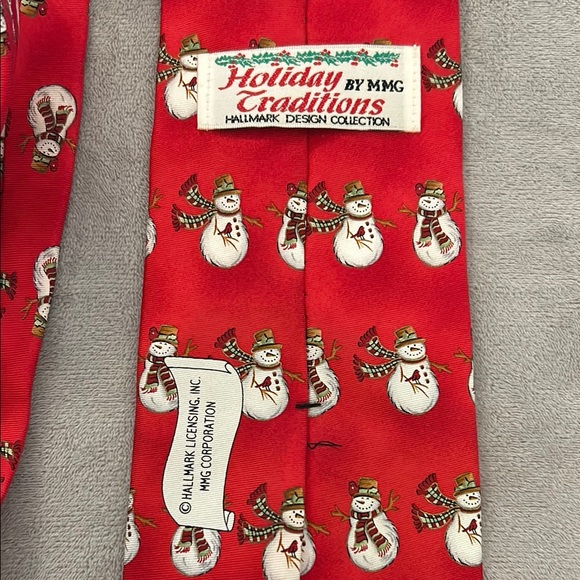 EUC Holiday Traditions by MMG Hallmark Design Collection Red Snowman Silk Tie - Picture 3 of 4